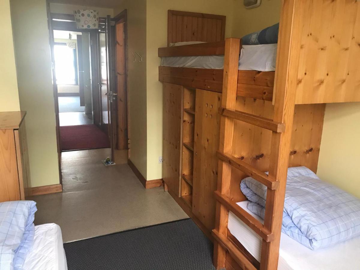 Bushmills Youth Hostel Buitenkant foto